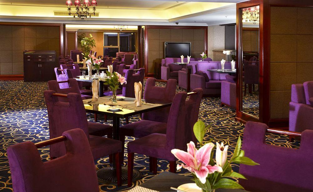 Shenyang Rich Gate Hotel Exterior photo